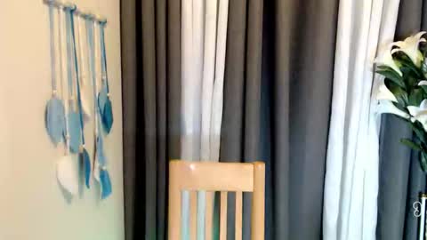 shira_cutttiebigcock online show from 04/10/26, 11:59