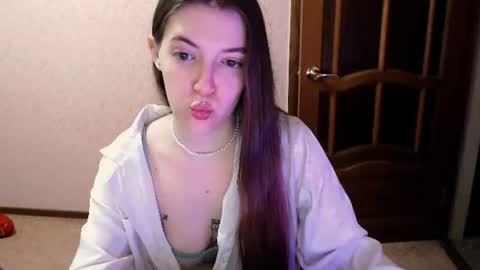 shiraha___rafieru online show from 04/14/26, 11:00