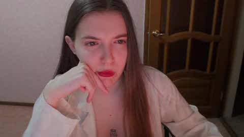 shiraha___rafieru online show from 06/14/26, 09:17