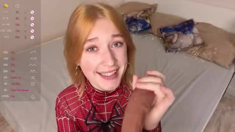 Snapshot of shirley_gregory chatting on 11/05/25, 08:42 Anna online show from 11/05/25, 08:42