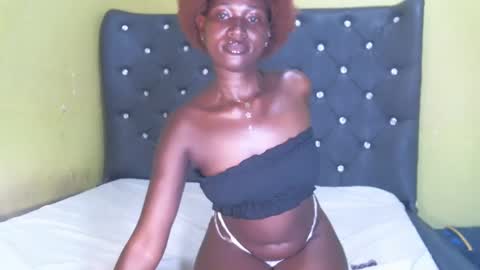 Snapshot of shiro254 chatting on 02/19/25, 11:25 Shi-ro online show from 02/19/25, 11:25