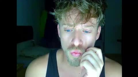 Snapshot of shirtless_dj chatting on 11/04/25, 02:21 Cick Goreskin online show from 11/04/25, 02:21