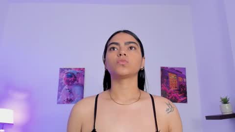 shizuka 11  online show from 11/11/25, 11:10