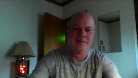 Snapshot of shoc09 chatting on 12/31/24, 03:09 undie lover online show from 12/31/24, 03:09