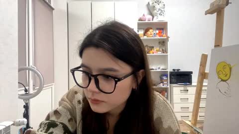 Snapshot of shontagrabowski chatting on 02/26/26, 12:26 Marie online show from 02/26/26, 12:26