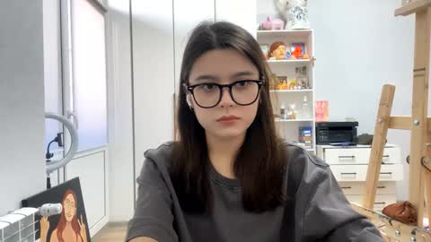 Snapshot of shontagrabowski chatting on 03/13/26, 12:34 Marie online show from 03/13/26, 12:34
