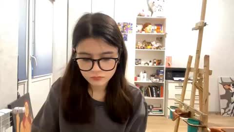 Snapshot of shontagrabowski chatting on 03/22/26, 12:30 Marie online show from 03/22/26, 12:30