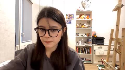 Snapshot of shontagrabowski chatting on 03/25/26, 02:34 Marie online show from 03/25/26, 02:34