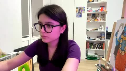 Snapshot of shontagrabowski chatting on 04/19/26, 06:10 Marie online show from 04/19/26, 06:10