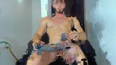 Snapshot of shooter_boy_ chatting on 04/07/26, 03:51 Shooter online show from 04/07/26, 03:51