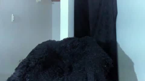 Snapshot of shooter_boy_ chatting on 06/10/26, 04:12 Shooter online show from 06/10/26, 04:12