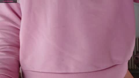 Snapshot of shopiagarcia_ chatting on 01/14/25, 03:43 lamai online show from 01/14/25, 03:43