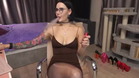 Anna online show from 11/26/25, 04:52