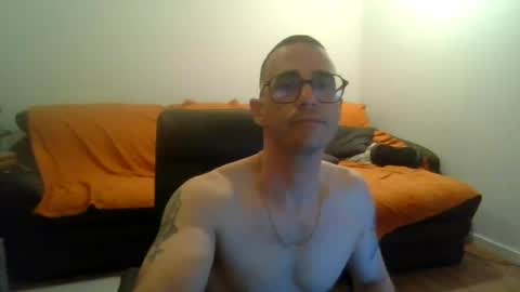 showherenow online show from 06/21/26, 05:37