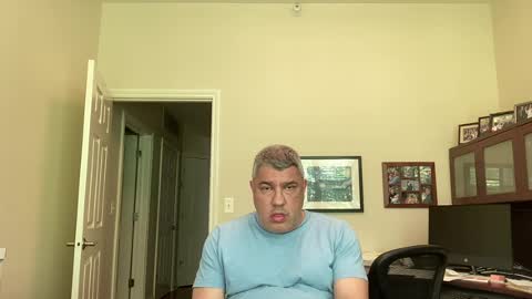 Chicago Guy online show from 07/07/26, 07:40