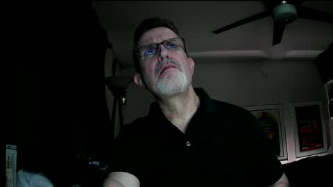 Snapshot of shrewtamer chatting on 12/14/24, 02:01 shrewtamer online show from 12/14/24, 02:01