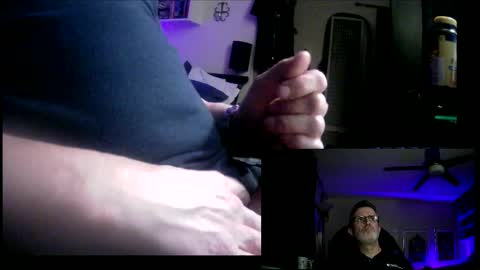 Snapshot of shrewtamer chatting on 01/15/25, 01:56 shrewtamer online show from 01/15/25, 01:56