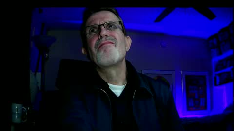 Snapshot of shrewtamer chatting on 01/18/25, 01:52 shrewtamer online show from 01/18/25, 01:52