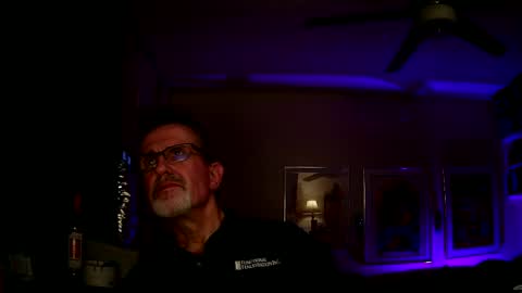 Snapshot of shrewtamer chatting on 09/27/25, 02:27 shrewtamer online show from 09/27/25, 02:27