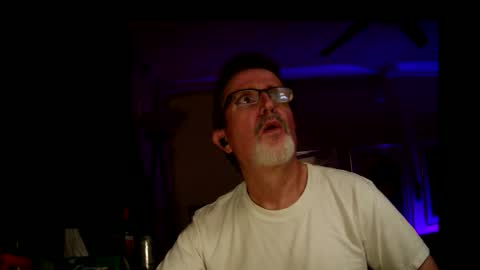 Snapshot of shrewtamer chatting on 10/21/25, 05:08 shrewtamer online show from 10/21/25, 05:08