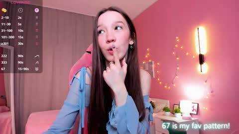 Neila online show from 11/19/25, 02:06