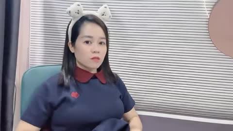 Snapshot of shshiko chatting on 05/19/26, 01:00 Hua yi online show from 05/19/26, 01:00