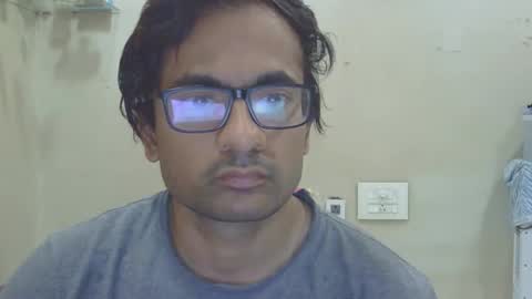 shubhamkhandelwal123 online show from 12/21/25, 02:13