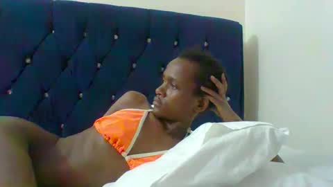 shugar7260 online show from 09/19/25, 07:36