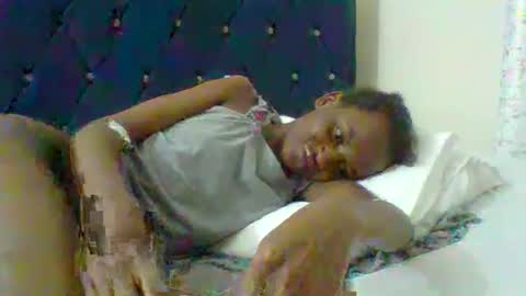 shugar7260 online show from 10/01/25, 06:47