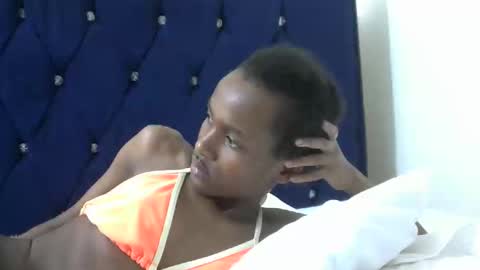 shugar7260 online show from 10/04/25, 07:23