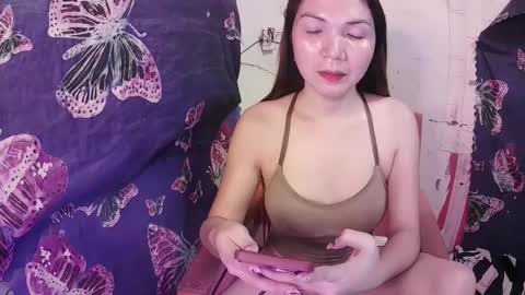 Snapshot of shujine683081 chatting on 01/15/25, 01:56 juss online show from 01/15/25, 01:56