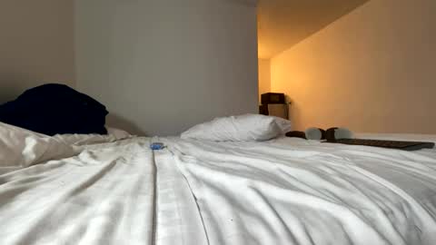 Snapshot of shurthingxx chatting on 01/08/25, 04:44 shurthingxx online show from 01/08/25, 04:44