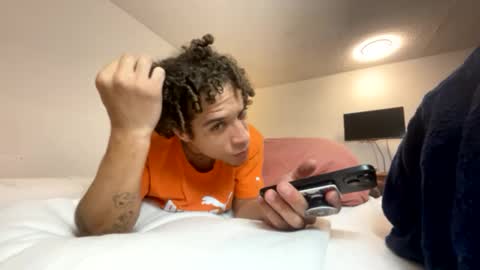 Snapshot of shurthingxx chatting on 01/22/25, 09:24 shurthingxx online show from 01/22/25, 09:24