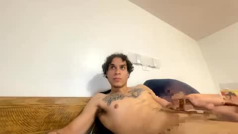 Snapshot of shurthingxx chatting on 01/23/25, 09:39 shurthingxx online show from 01/23/25, 09:39