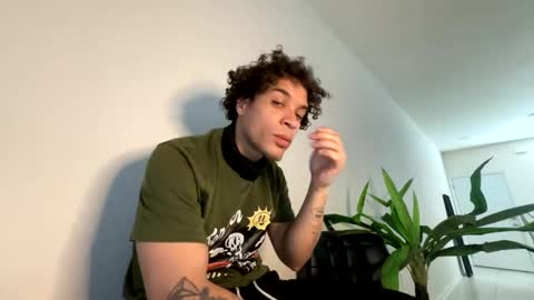 Snapshot of shurthingxx chatting on 03/06/25, 03:24 shurthingxx online show from 03/06/25, 03:24