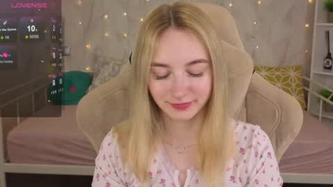 Polly online show from 06/12/26, 12:09