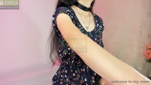 Snapshot of shy_angel_30 chatting on 12/03/25, 03:54 Angel online show from 12/03/25, 03:54