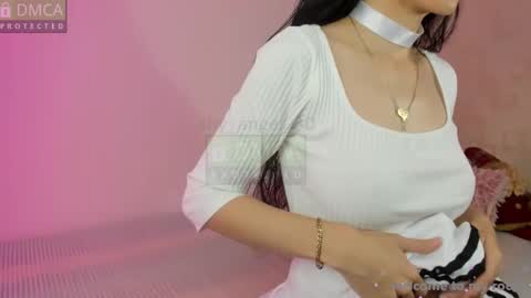 Snapshot of shy_angel_30 chatting on 01/07/26, 12:07 Angel online show from 01/07/26, 12:07
