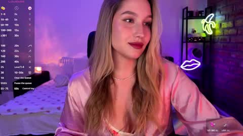 Alice online show from 10/17/25, 12:36