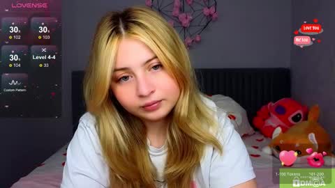 Molly online show from 12/10/24, 11:40
