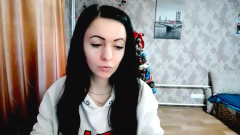 shy_cat_candy online show from 01/12/26, 12:43