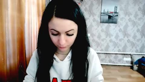 shy_cat_candy online show from 02/12/26, 12:22