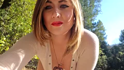 Snapshot of shy_college_girl chatting on 01/26/25, 10:46 Aurora Wolfe Shy College Girl Top 16 of all OF Creators online show from 01/26/25, 10:46