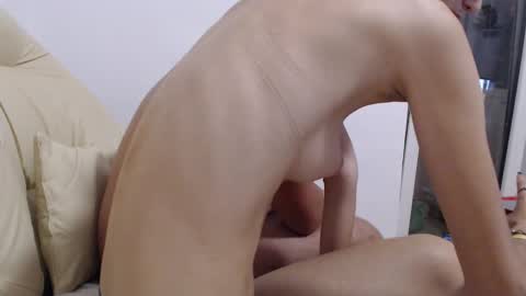Snapshot of shy_in_bed chatting on 09/13/25, 08:19 shy_in_bed online show from 09/13/25, 08:19