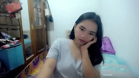 shy_innocent_girl online show from 07/29/26, 03:21