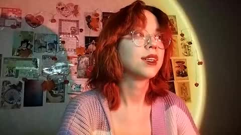 Milena online show from 11/25/25, 02:17