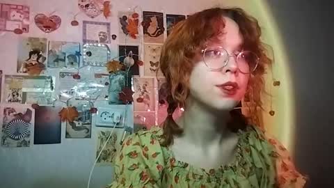 Milena online show from 12/04/25, 01:09