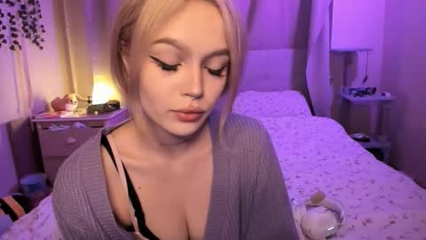 Megan 3 online show from 10/01/25, 08:48