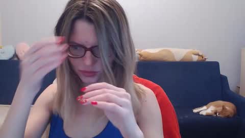Snapshot of shy_moony chatting on 02/08/26, 04:32 just Alex online show from 02/08/26, 04:32
