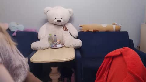 Snapshot of shy_moony chatting on 02/22/26, 05:00 just Alex online show from 02/22/26, 05:00